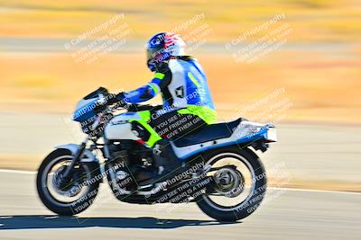 media/Nov-17-2024-Classic Track Day (Sun) [[11951c166c]]/Group 3/Session 3 (Turn 4)/